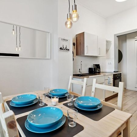 Sweet Central Tiny Apartment For 4 People เบอร์ลิน ภายนอก รูปภาพ