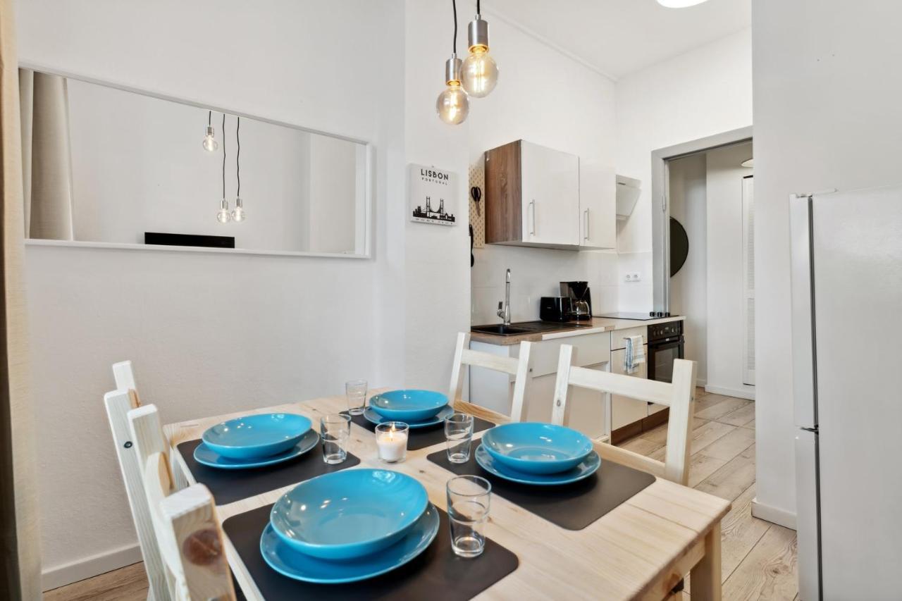 Sweet Central Tiny Apartment For 4 People เบอร์ลิน ภายนอก รูปภาพ
